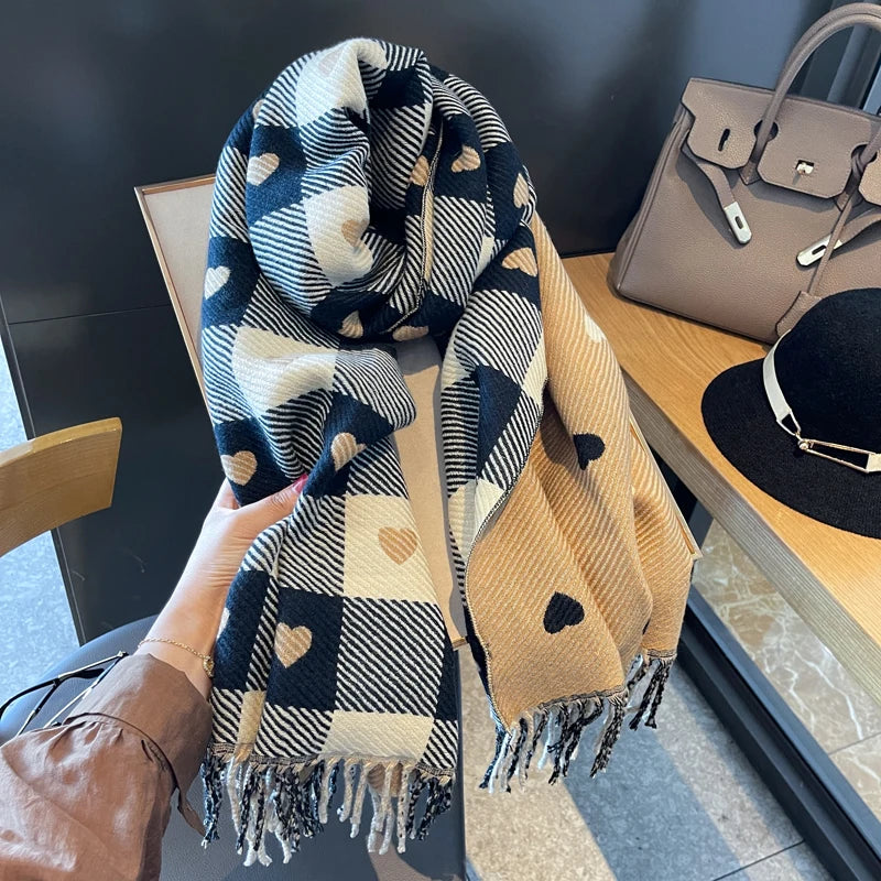 Heart Plaid Knitted Scarf
